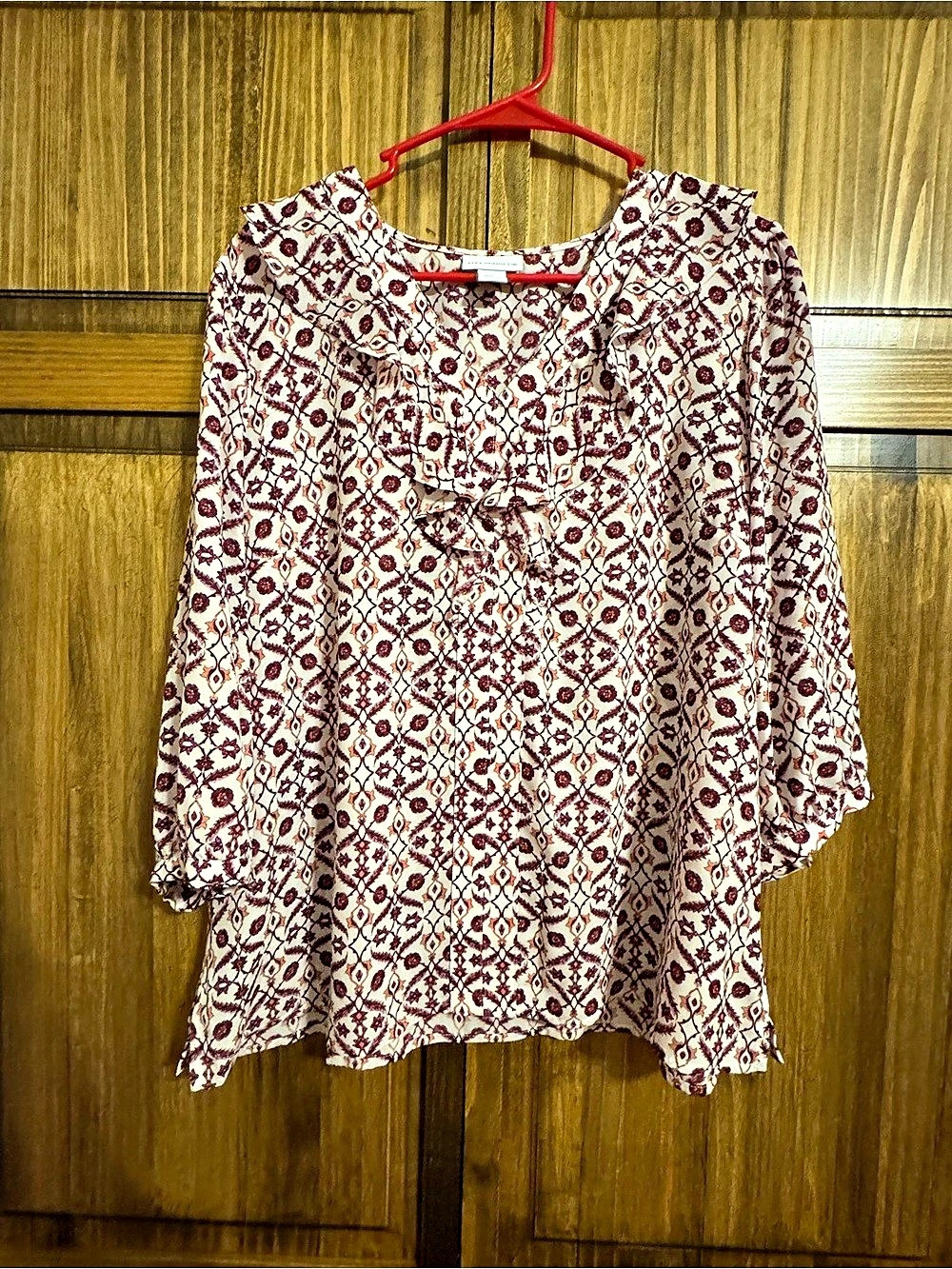 Liz Claiborne Geometric Blouse in White & Purple Size Large Like New